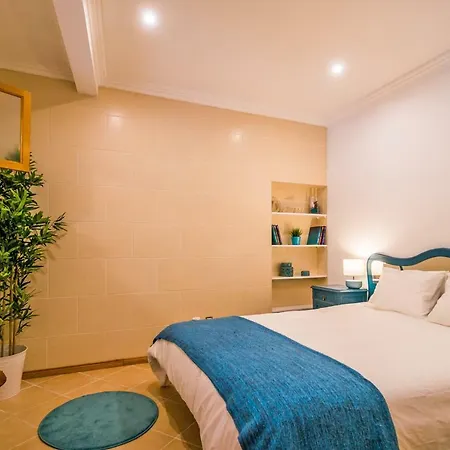 Sardinha Flat Near Av. Liberdade *