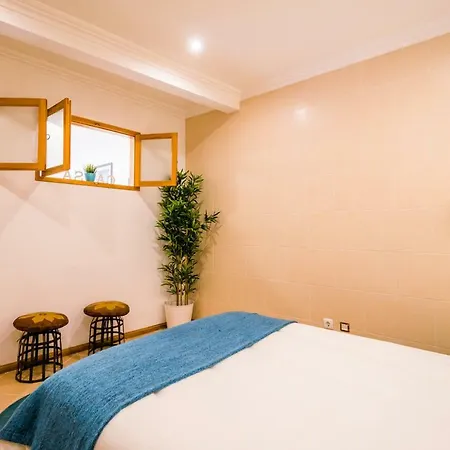 Sardinha Flat Near Av. Liberdade Appartamento